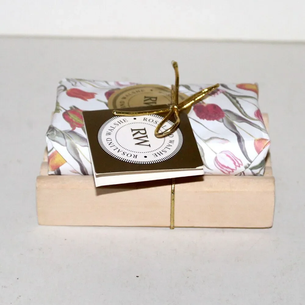 Set Rosalind Walshe Tulip Soap Bar with wood Soap Dish holder French country